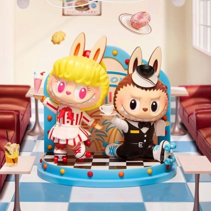 【24時間内発送】ラブブ Labubu Cafeteria Labubu Doll The Monsters Cafeteria Figurine | Upto 30% OFF